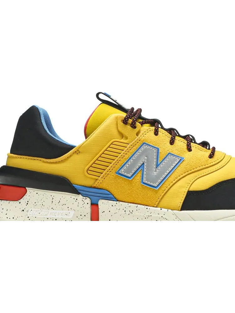 Кроссовки New Balance 997S 'Varsity Gold Black' — изображение 2 из 8, желтый