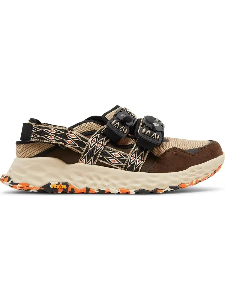 Кроссовки New Balance Tokyo Design Studio x Niobium Concept 2 'Incense Chocolate Brown' — изображение 1 из 8, коричневый