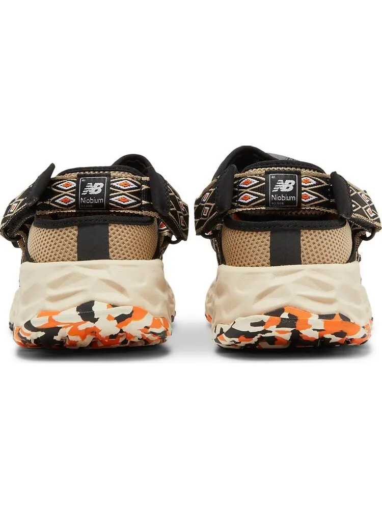 Кроссовки New Balance Tokyo Design Studio x Niobium Concept 2 'Incense Chocolate Brown' — изображение 6 из 8, коричневый