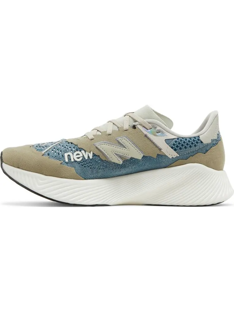 Кроссовки New Balance Tokyo Design Studio x FuelCell RC Elite v2 'Japan' — изображение 3 из 8, синий