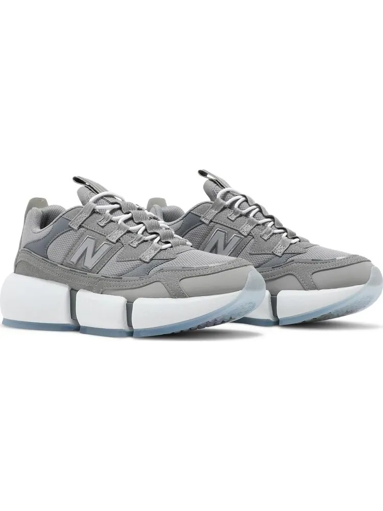 Кроссовки New Balance Jaden Smith x Vision Racer 'Grey Silver' — изображение 8 из 8, серый