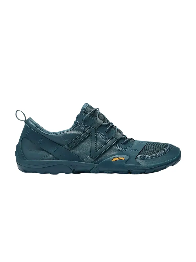 Кроссовки New Balance Issey Miyake x MT10O — изображение 1 из 1, синий
