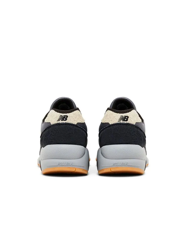 Кроссовки New Balance 580 'Phantom Sandstone' — изображение 7 из 9, черный