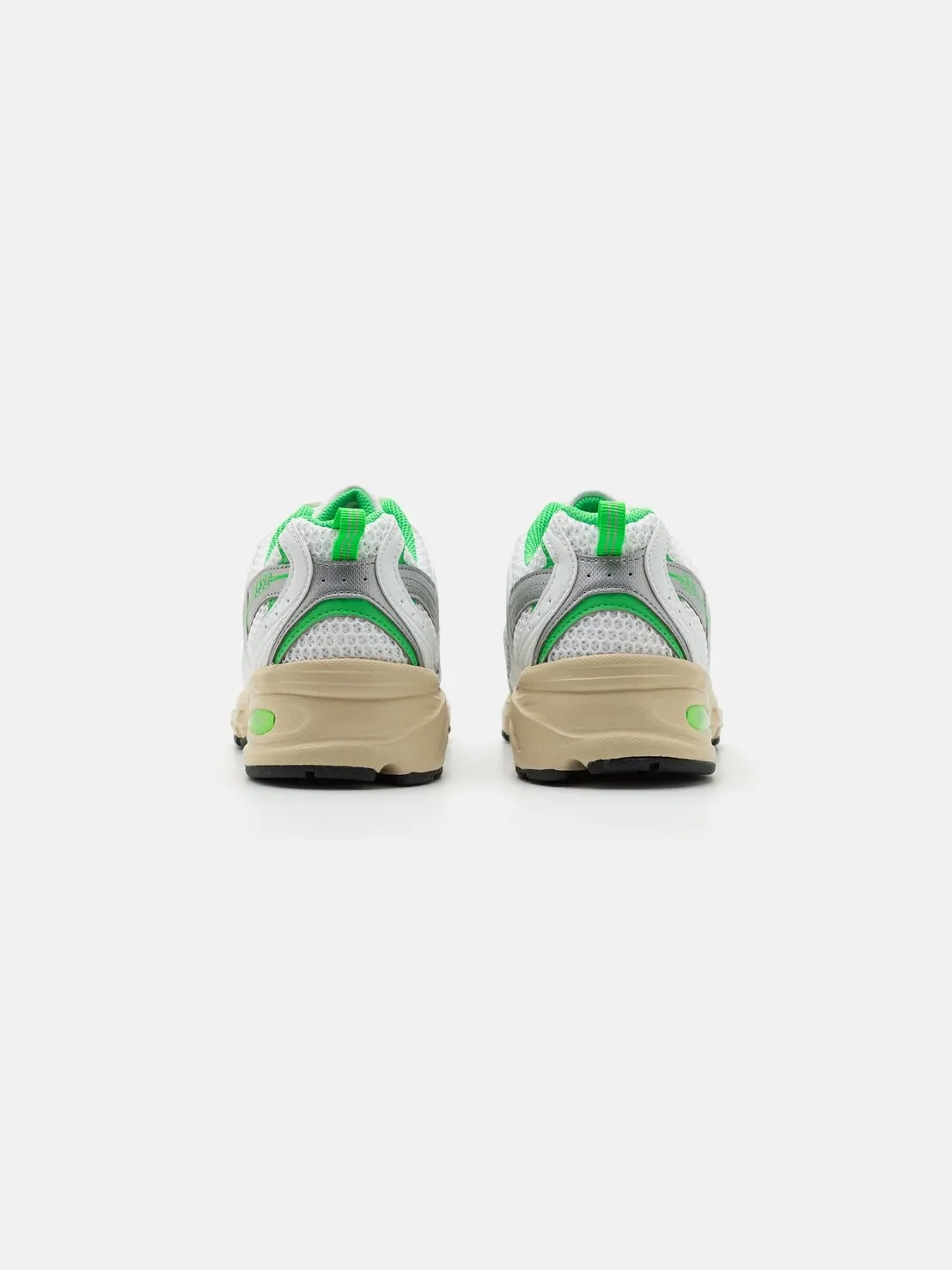 Кроссовки New Balance 530 унисекс, белый со светло-зеленым — изображение 7 из 11