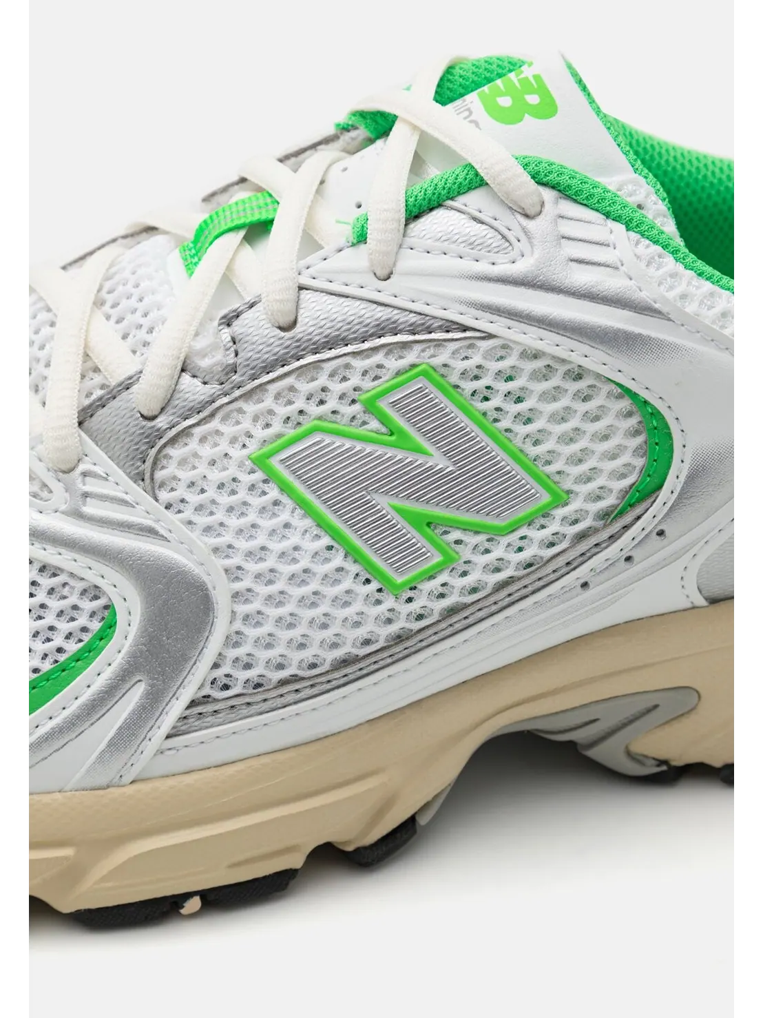 Кроссовки New Balance 530 унисекс, белый со светло-зеленым — изображение 10 из 11