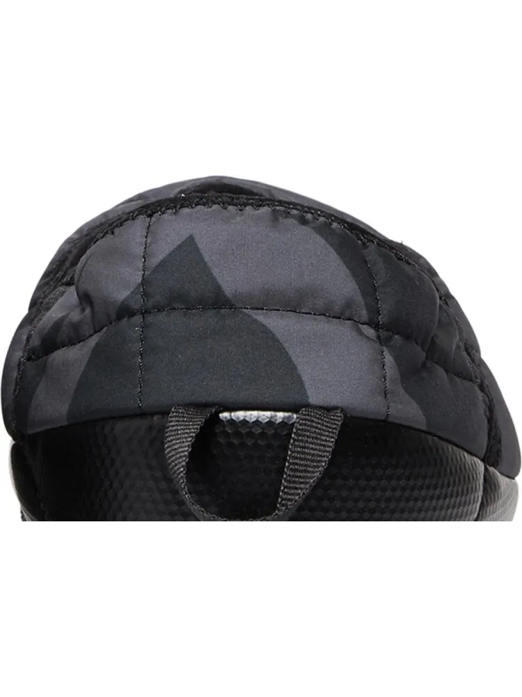 Кроссовки KAWS x ThermoBall Traction Mule VP Black Camo — изображение 7 из 8, черный