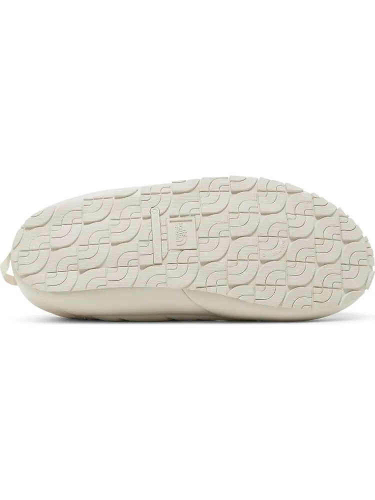Кроссовки KAWS x ThermoBall Traction Mule VS Moonlight Ivory Orange — изображение 4 из 8, белый