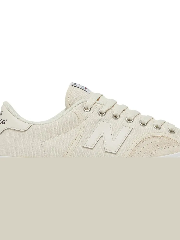 Кроссовки New Balance Numeric 212 'White Red' — изображение 2 из 8, бежевый