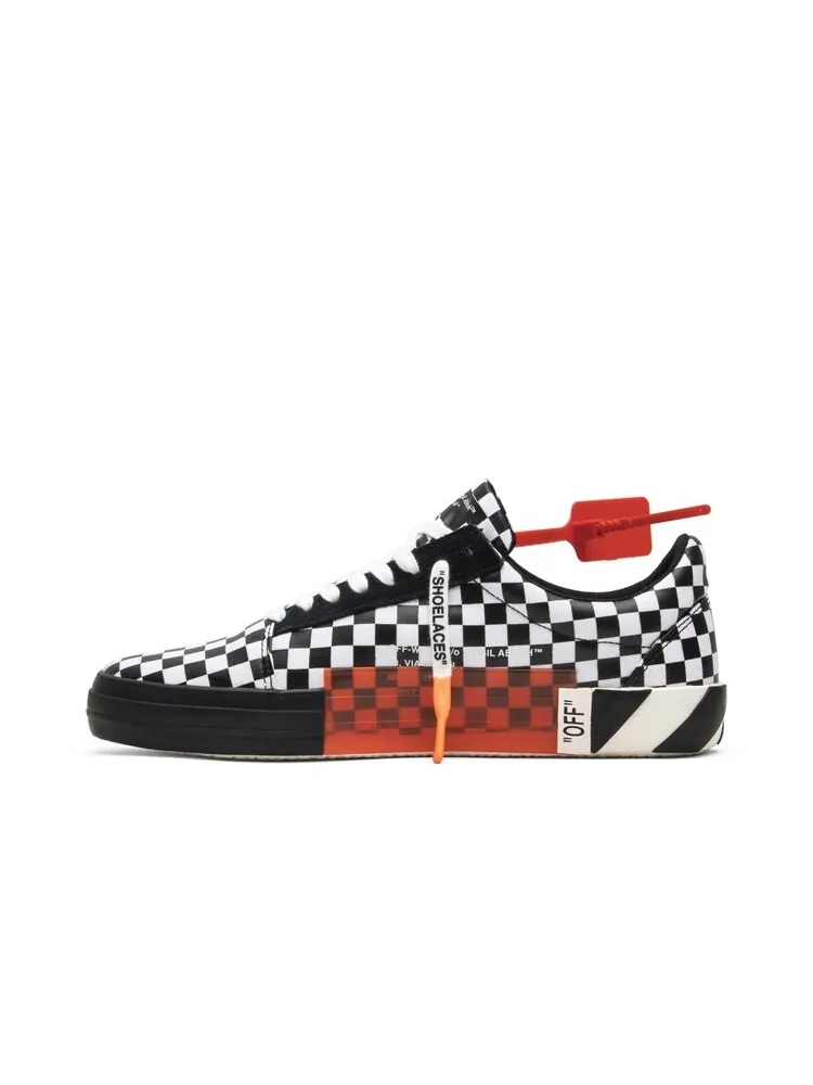 Кроссовки Off-White OFF-WHITE Vulc Low Top 'Checkered Black White' — изображение 3 из 4, белый