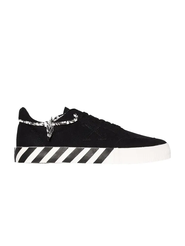 Кроссовки Off-White Vulc Low — изображение 1 из 1, черный