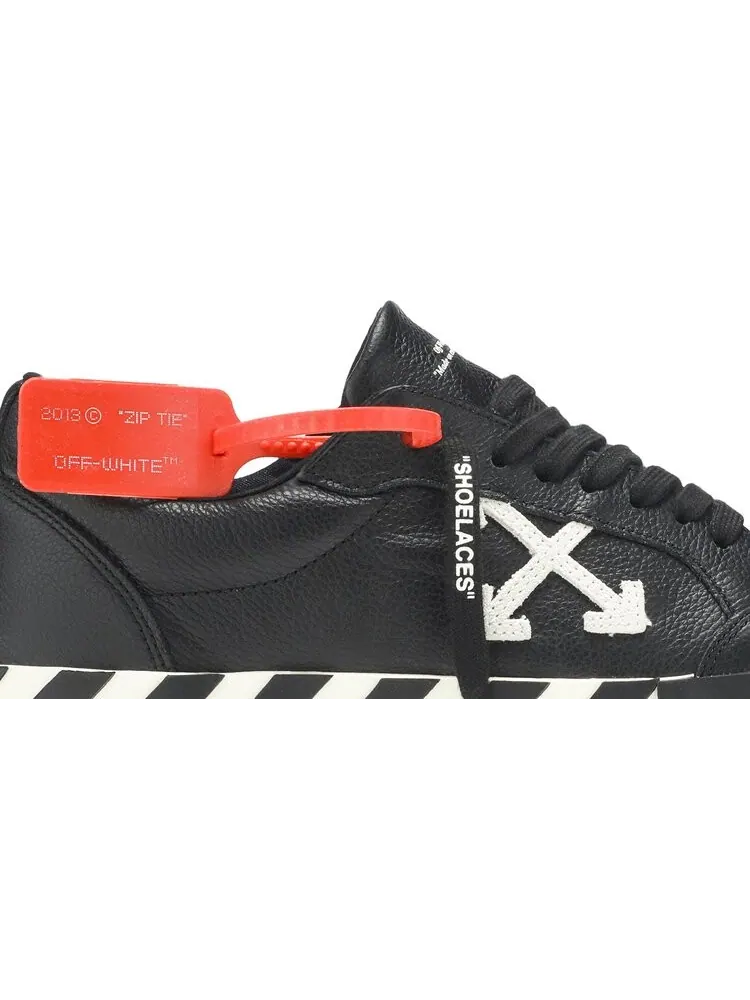 Кроссовки Off-White Vulcanized Low Black White — изображение 2 из 8, черный