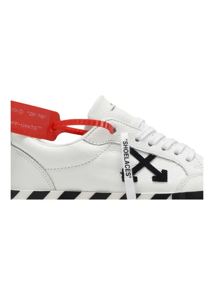 Кроссовки Off-White Vulc Sneaker — изображение 2 из 8, белый черный