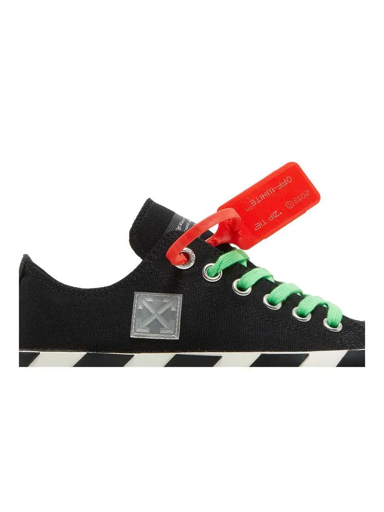 Кроссовки Off-White Vulc Sneaker — изображение 2 из 8, черный