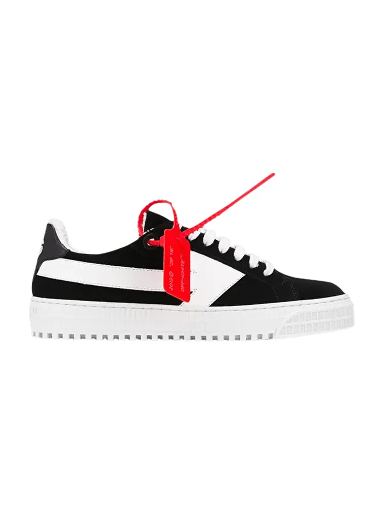 Кроссовки Off-White Wmns Off-Court 3.0 'Black White'