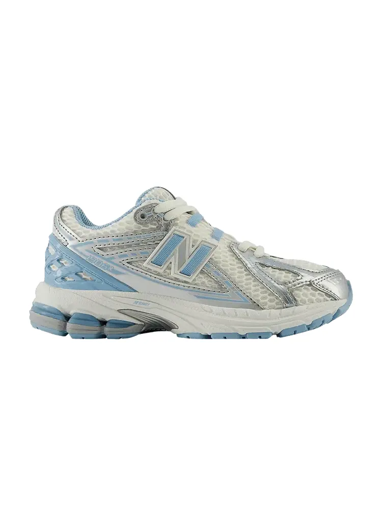 Кроссовки New Balance 1906R Little Kid Wide 'Silver Metallic Chrome Blue' — изображение 1 из 1