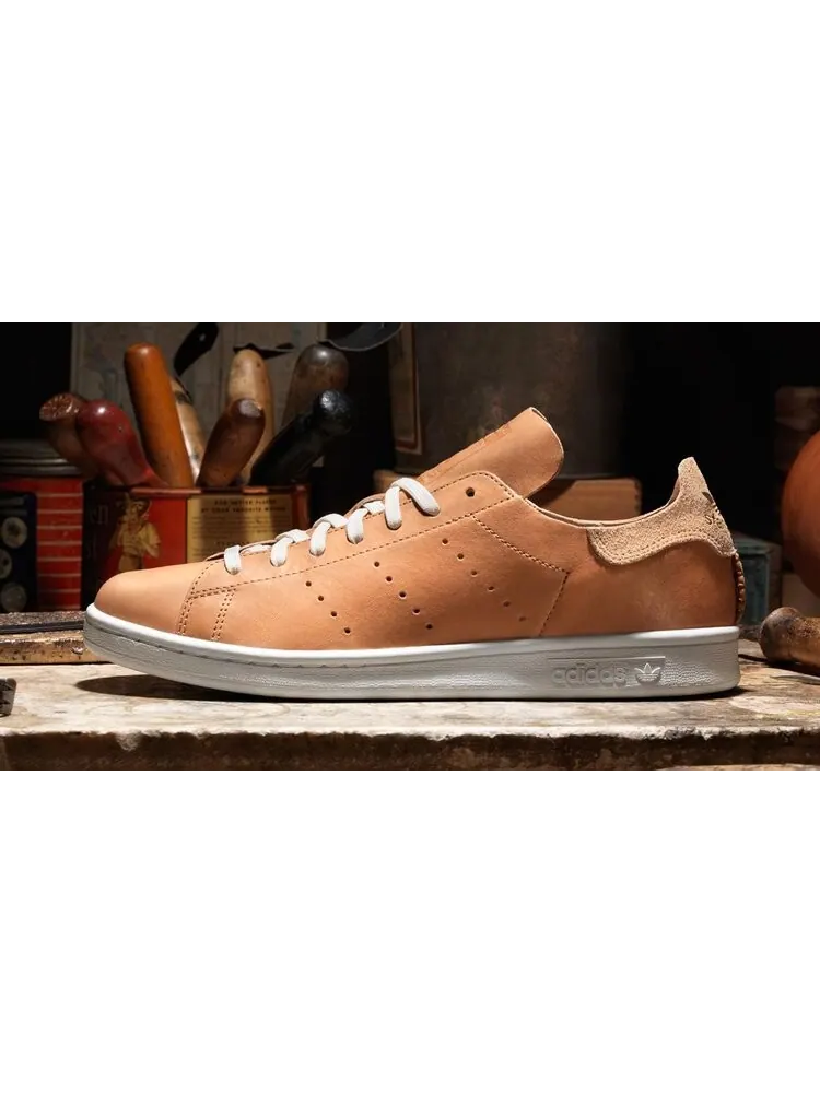 Кроссовки Adidas Stan Smith 'Horween Leather' — изображение 3 из 7, загар