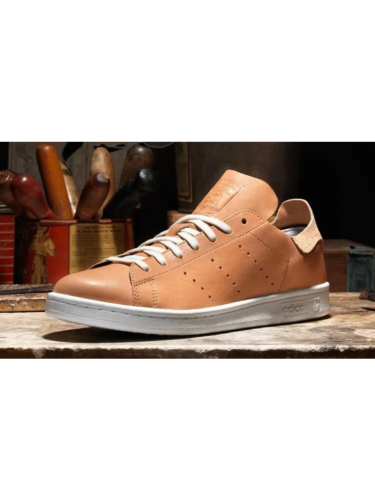 Кроссовки Adidas Stan Smith 'Horween Leather' — изображение 4 из 7, загар