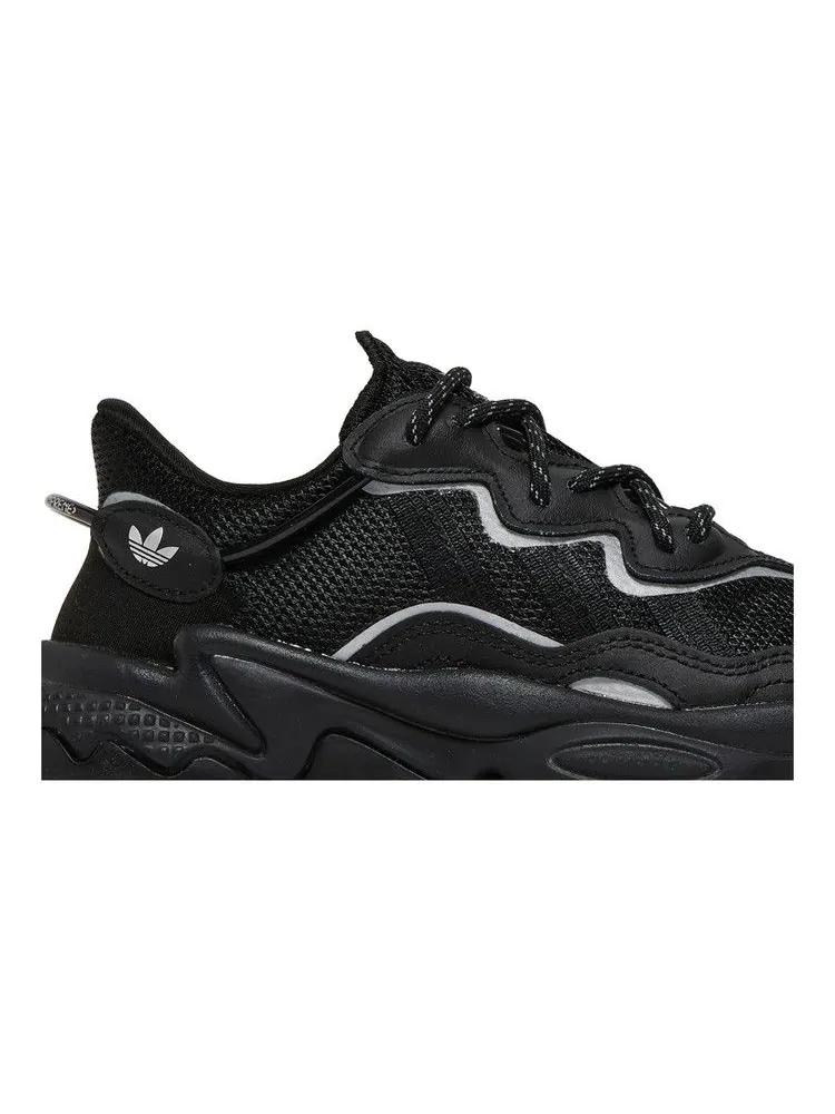 Кроссовки Adidas Wmns Ozweego — изображение 2 из 8, черный