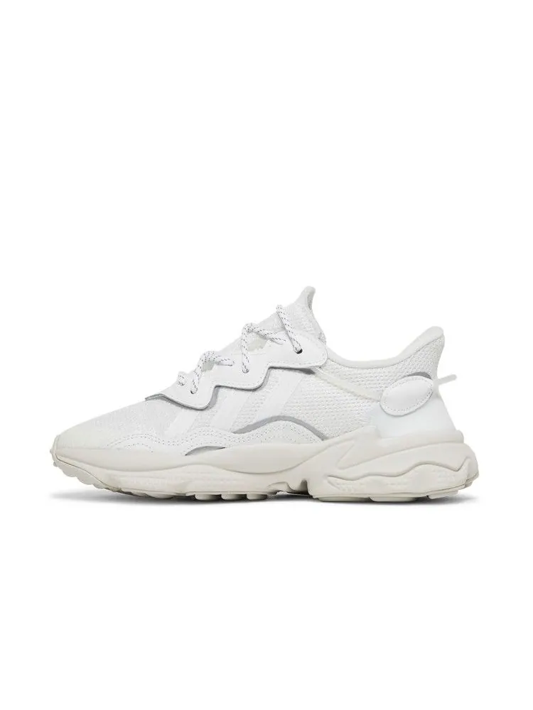 Кроссовки Adidas Wmns Ozweego — изображение 3 из 8, белый серый