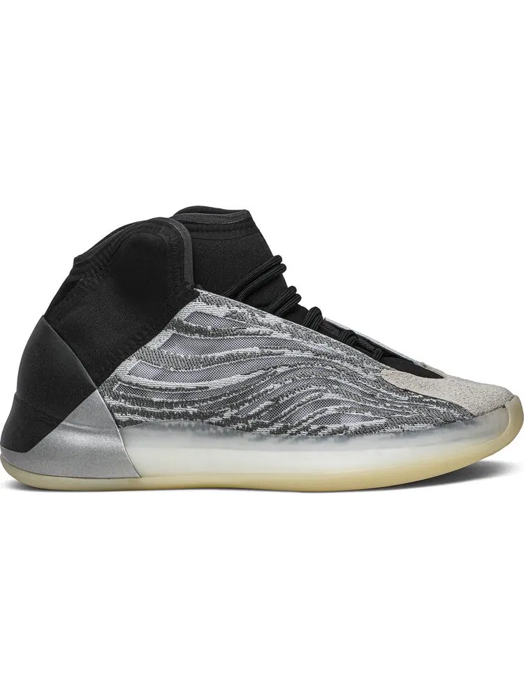 Кроссовки Adidas Yeezy Quantum — изображение 1 из 8, черный/серебряный