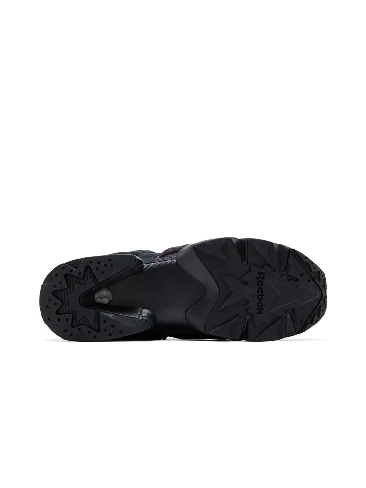 Кроссовки GOAT Exclusive Instapump Fury 'Black' — изображение 4 из 8, черный