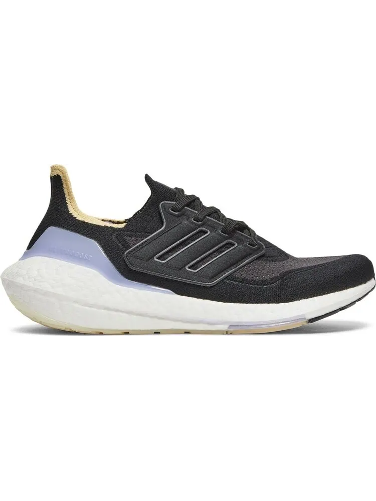 Кроссовки Adidas Wmns UltraBoost 21 'Black Violet Tone' — изображение 1 из 8, черный