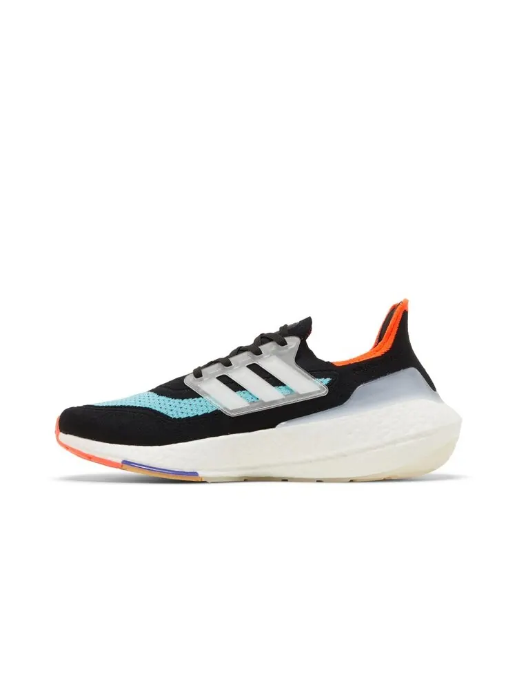 Кроссовки Adidas UltraBoost 21 — изображение 3 из 4, черный