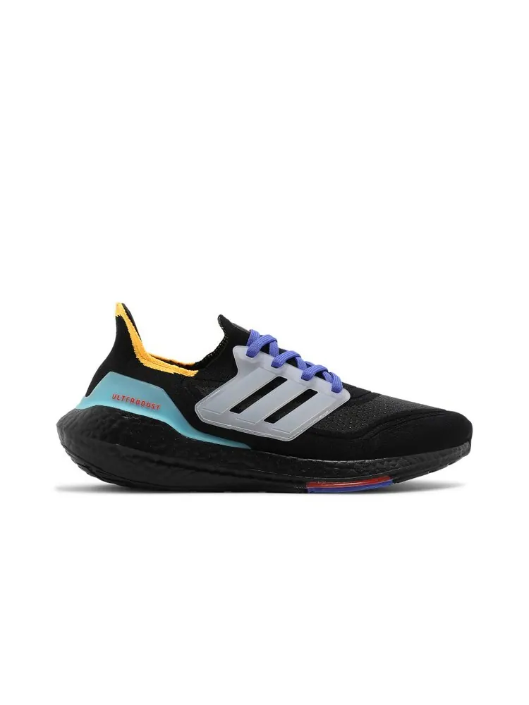 Кроссовки Adidas UltraBoost 21 — изображение 1 из 4, черный