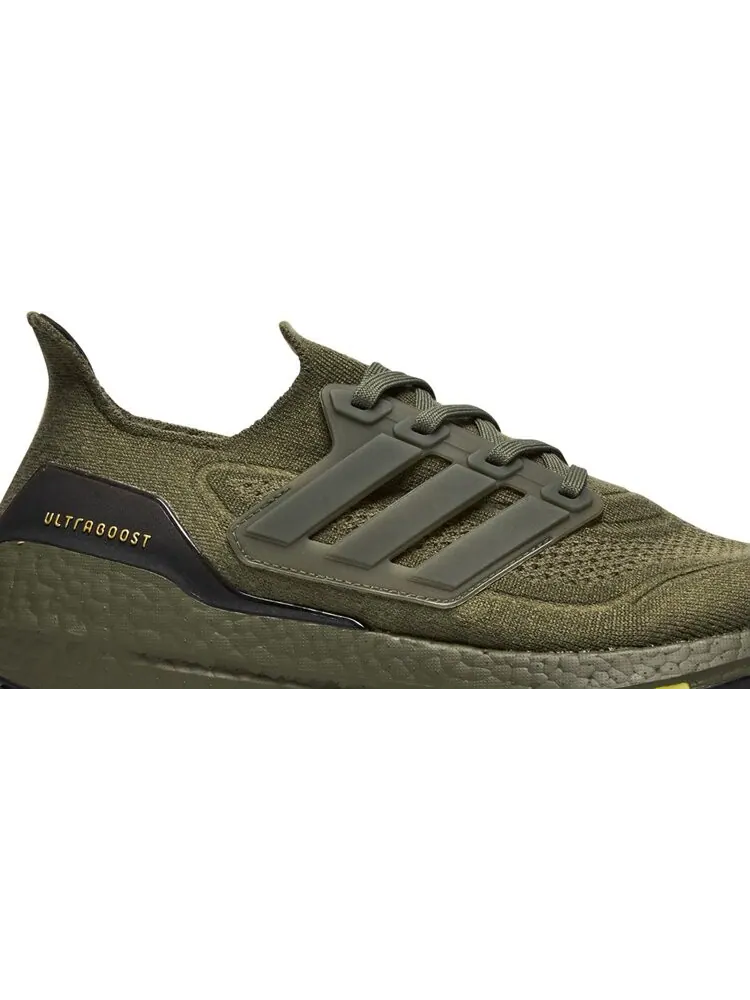 Кроссовки Adidas UltraBoost 21 'Focus Olive' — изображение 2 из 8, зеленый