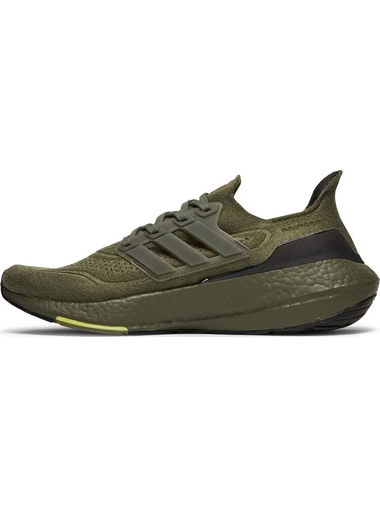 Кроссовки Adidas UltraBoost 21 'Focus Olive' — изображение 3 из 8, зеленый