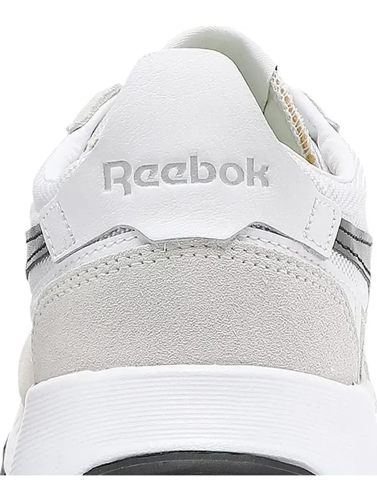 Кроссовки classic leather legacy 'white black' Reebok, пломбир — изображение 7 из 8, бежевый
