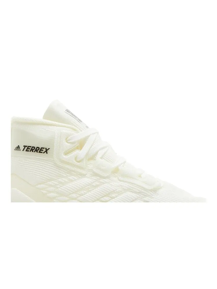 Кроссовки Adidas Terrex Free Hiker Made To Be Remade — изображение 2 из 4, белый