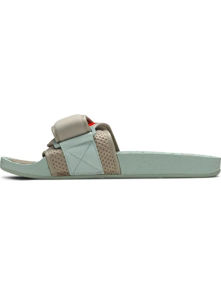 Сандалии Adidas Pharrell x NIGO x HU Chancletas Slides 'Friendship Pack' — изображение 3 из 8, загар
