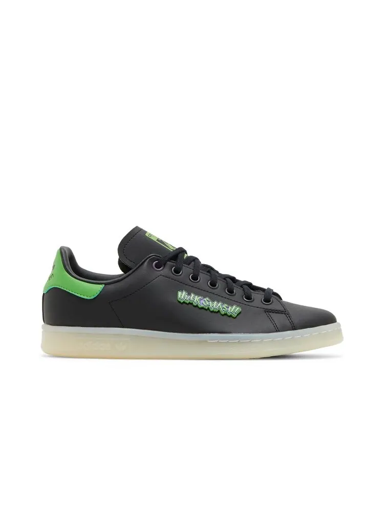 Кроссовки Adidas Marvel x Stan Smith Big Kid — изображение 1 из 4, черный