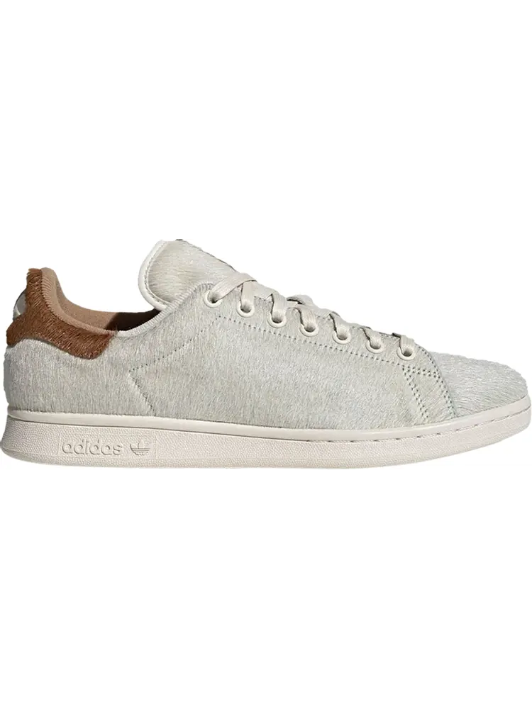 Кроссовки Adidas Gremlins x Stan Smith 'Christmas Monster' — изображение 1 из 1, загар