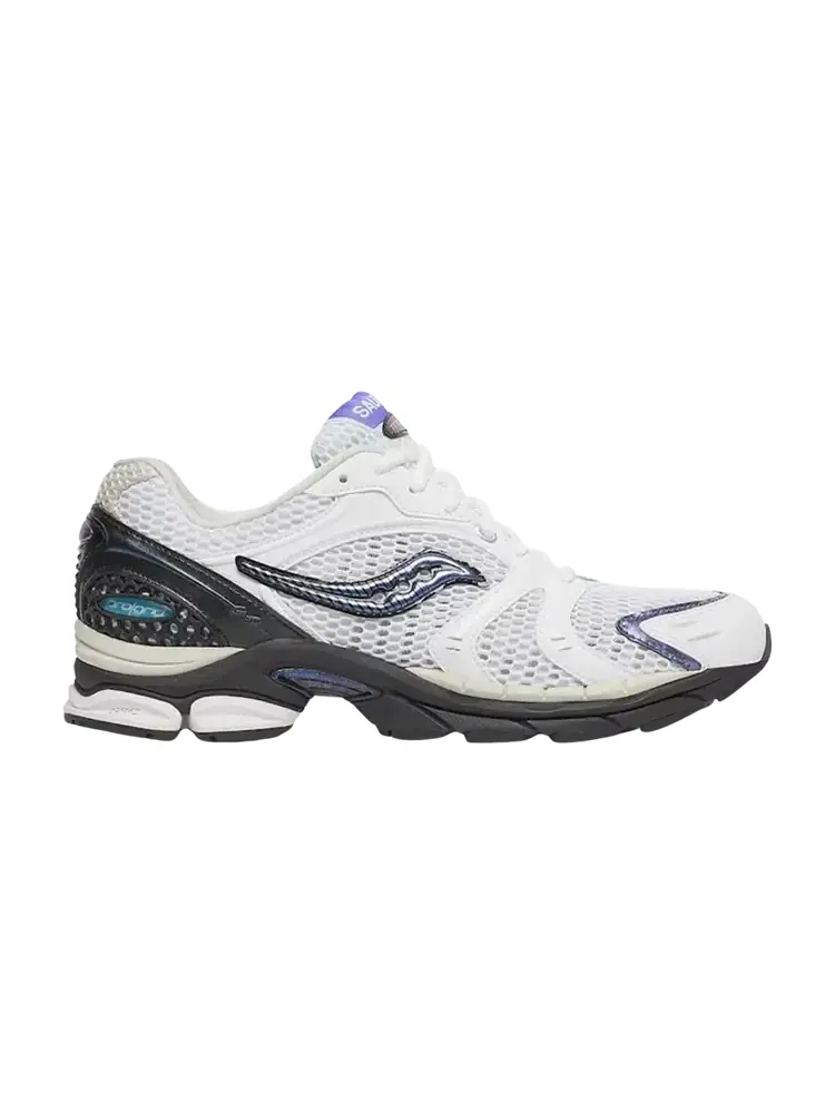 Кроссовки Saucony Progrid Triumph 4 — изображение 1 из 1, белый