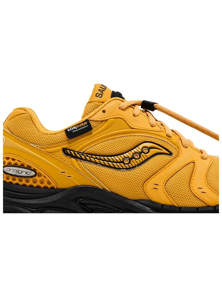 Кроссовки Saucony ProGrid Triumph 4 'Gorpcore - Mango' — изображение 2 из 8, желтый
