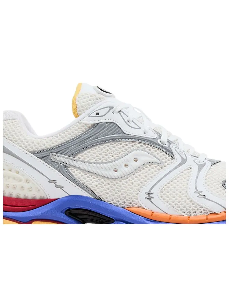 Кроссовки Saucony ProGrid Triumph 4 'Galaxy Pack' — изображение 2 из 8, белый