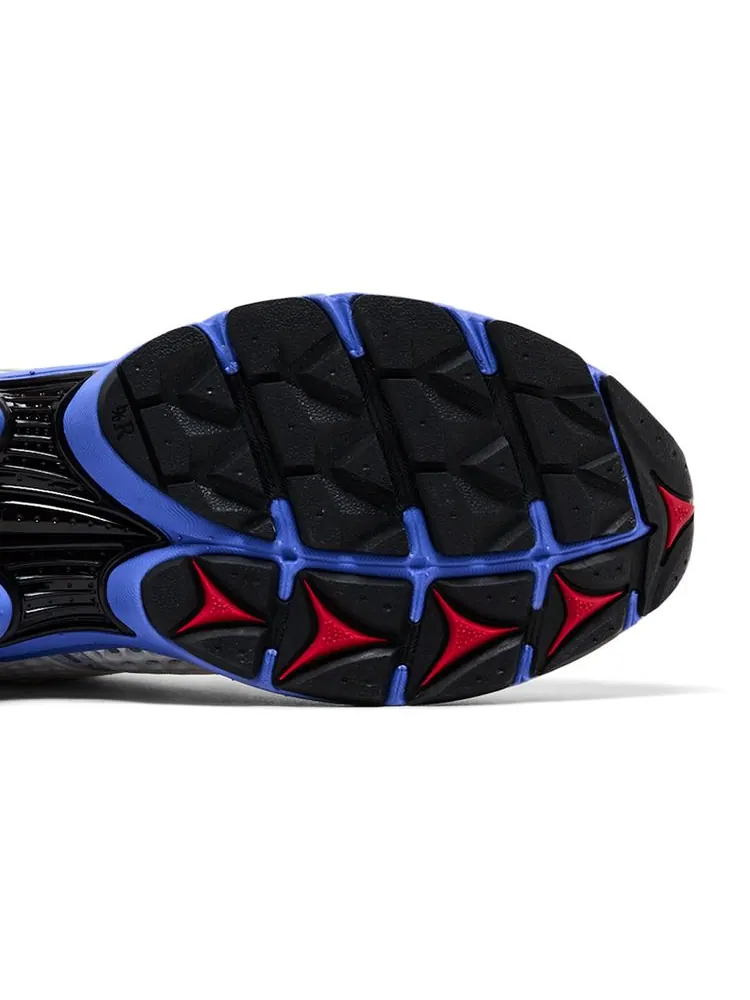 Кроссовки Saucony ProGrid Triumph 4 'Galaxy Pack' — изображение 5 из 8, белый