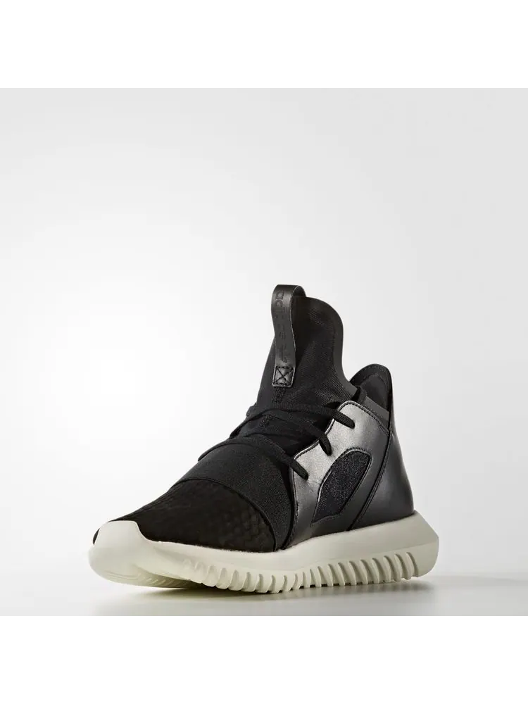 Кроссовки Wmns Tubular Defiant 'Black' — изображение 1 из 4, черный