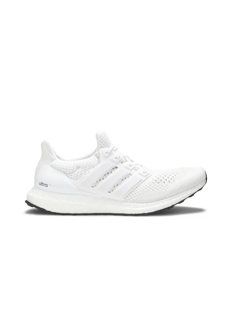 Кроссовки Adidas UltraBoost 1.0 Retro — изображение 1 из 4, белый