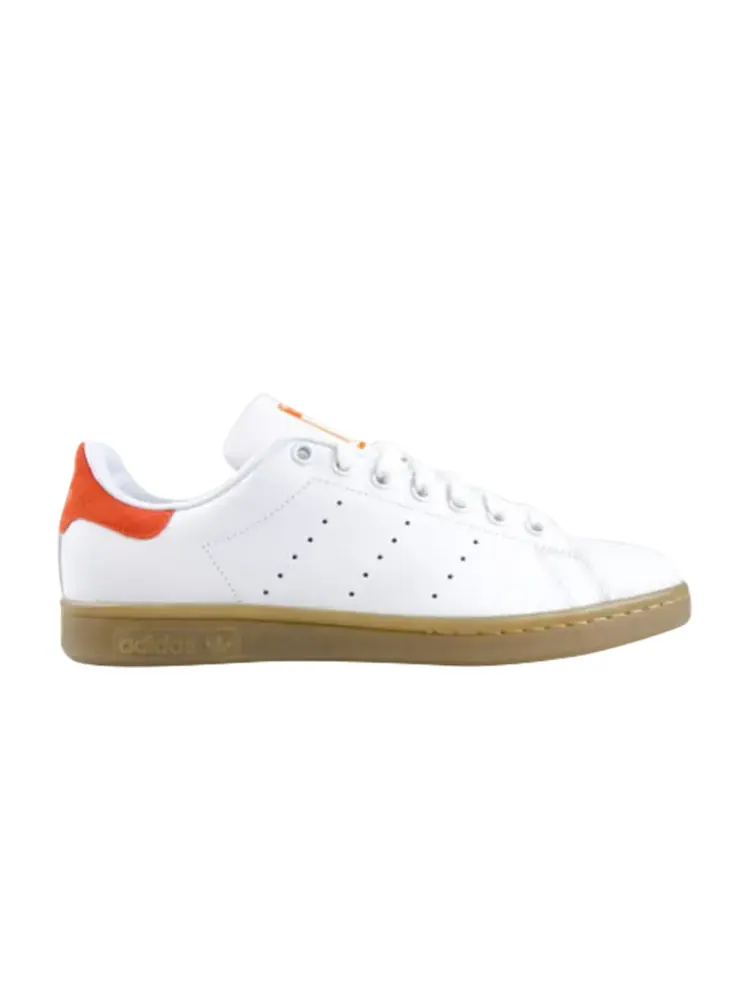 Кроссовки Adidas Stan Smith 'Orange Gum' — изображение 1 из 1, белый