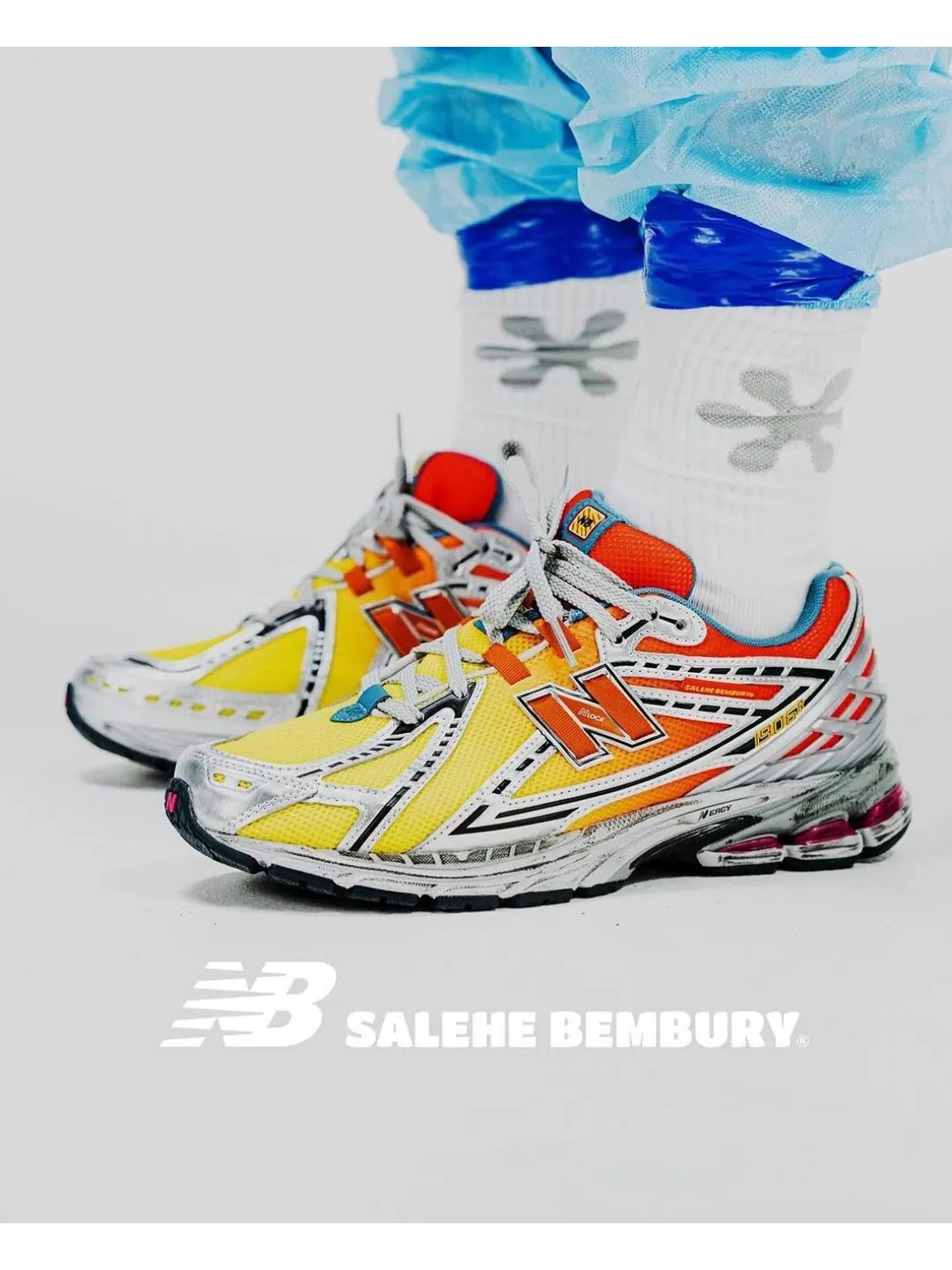 Кроссовки New Balance 1906R x Salehe Bembury 'Heat Be Hot - Lava' — изображение 8 из 12, желтый/красный