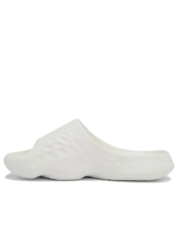 Шлепки New Balance Fresh Foam MRSHN