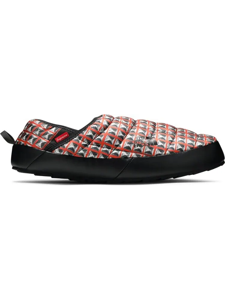 Кроссовки Supreme x Traction Mule с принтом красных шипов — изображение 1 из 8, красный