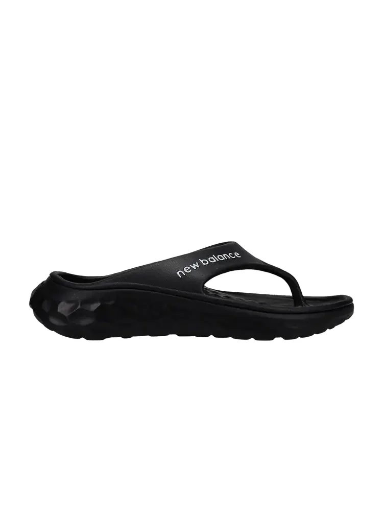 Кроссовки Wmns Fresh Foam Thong 'Black White' — изображение 1 из 1, белый