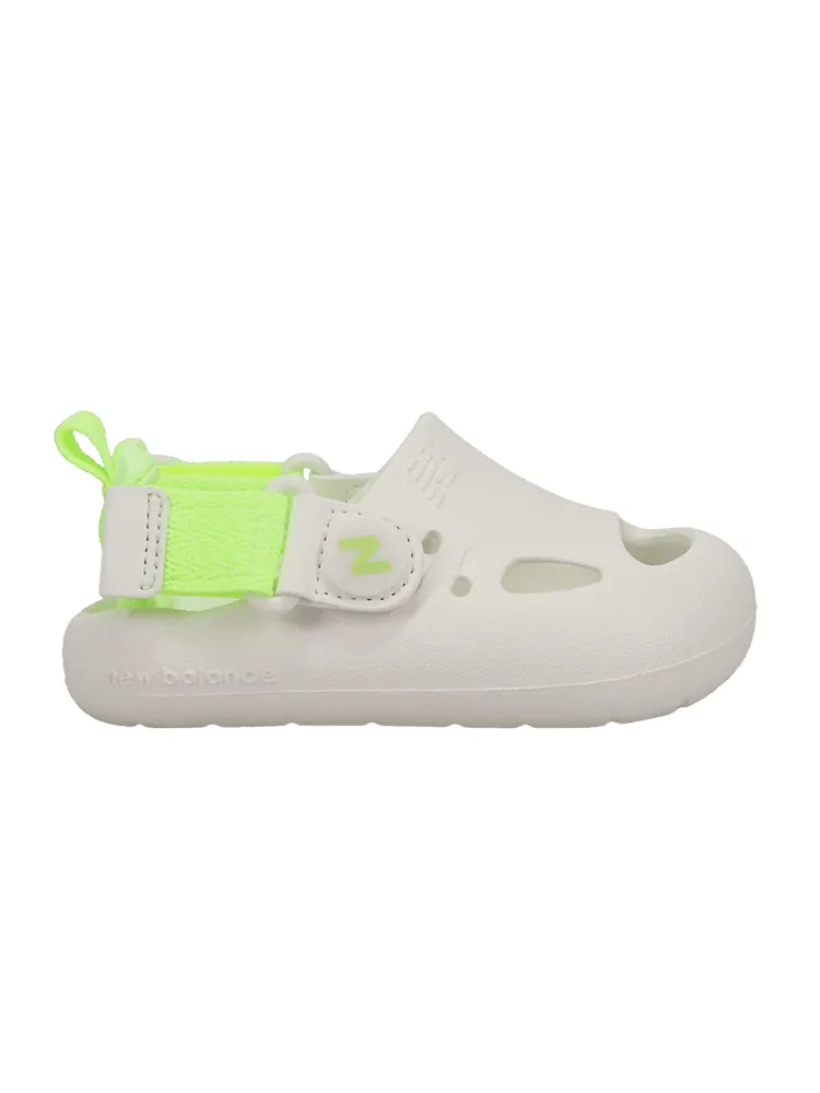 Сандалии New Balance K8811 Sandal Big Kid 'Sea Salt Lime Green'