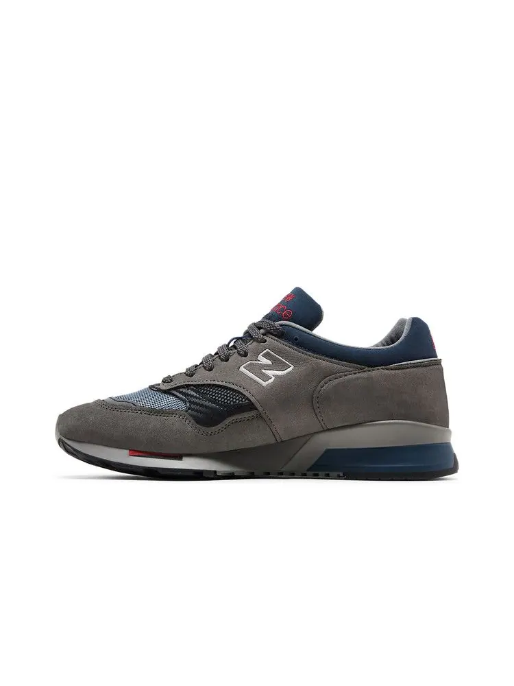 Кроссовки New Balance 1500 Made in England 'Granite Carbon Fiber' — изображение 4 из 9, серый
