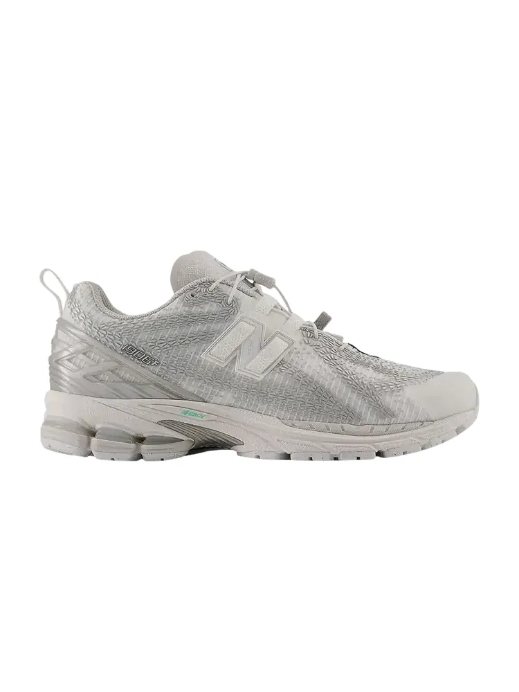 Кроссовки New Balance 1906F 'White Silver Metallic' — изображение 1 из 1, серебряный