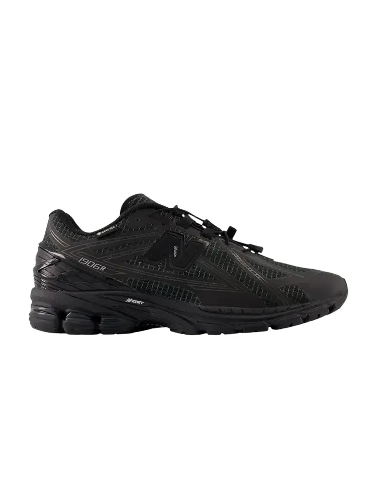 Кроссовки New Balance 1906X GORE-TEX 'Black Alkaline Green' — изображение 1 из 1, черный